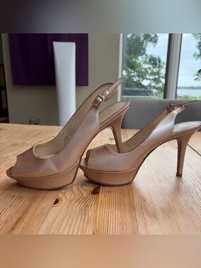 Womens Nude Peep-Toe Slingback Platform Heels